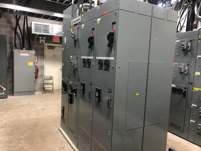 Used ALLEN BRADLEY CENTERLINE MCC SECTION WITH POWERFLEX DRIVES