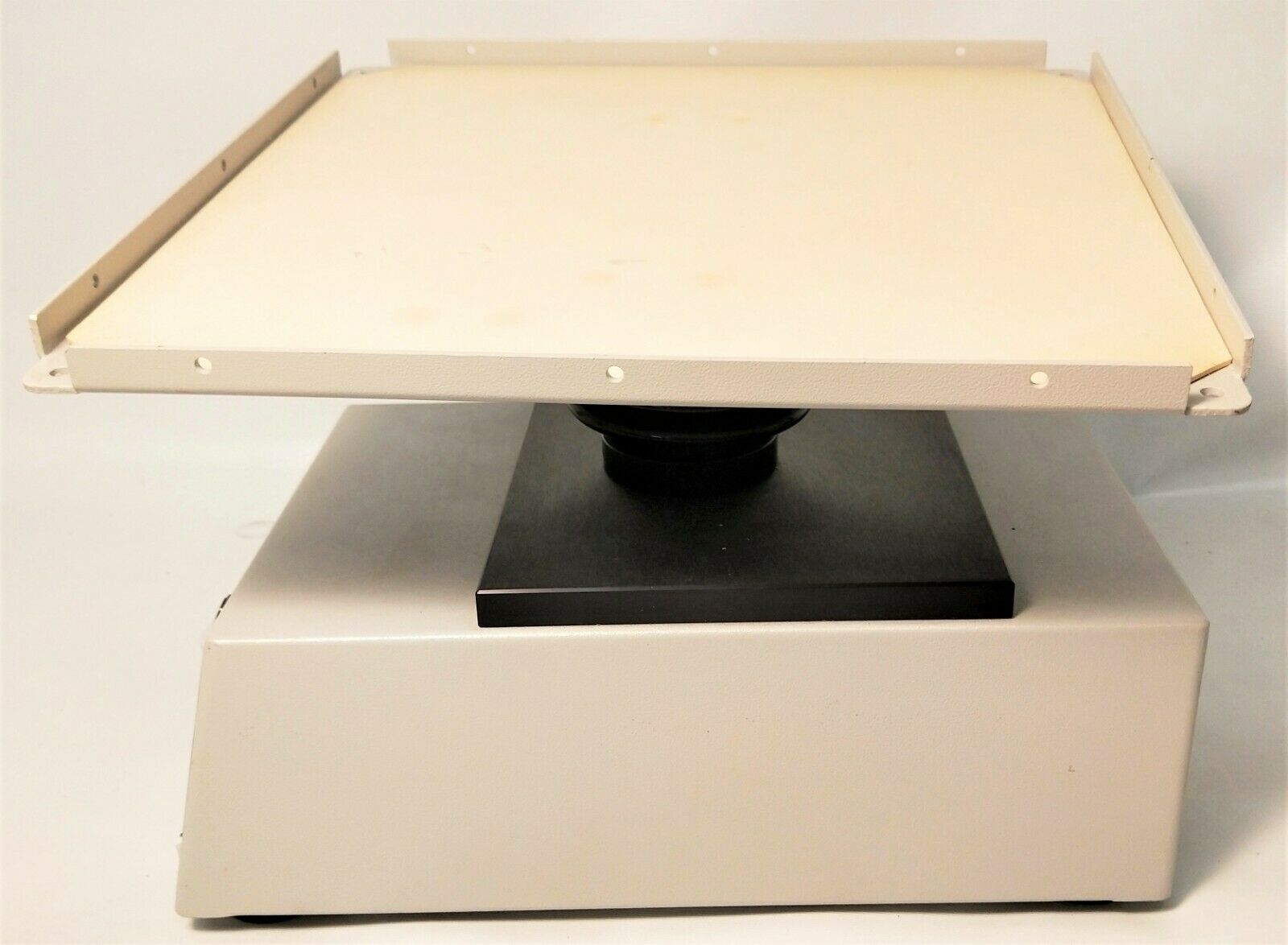 Used Fisher (Boekel) Ocelot 260301F Orbital Shaker