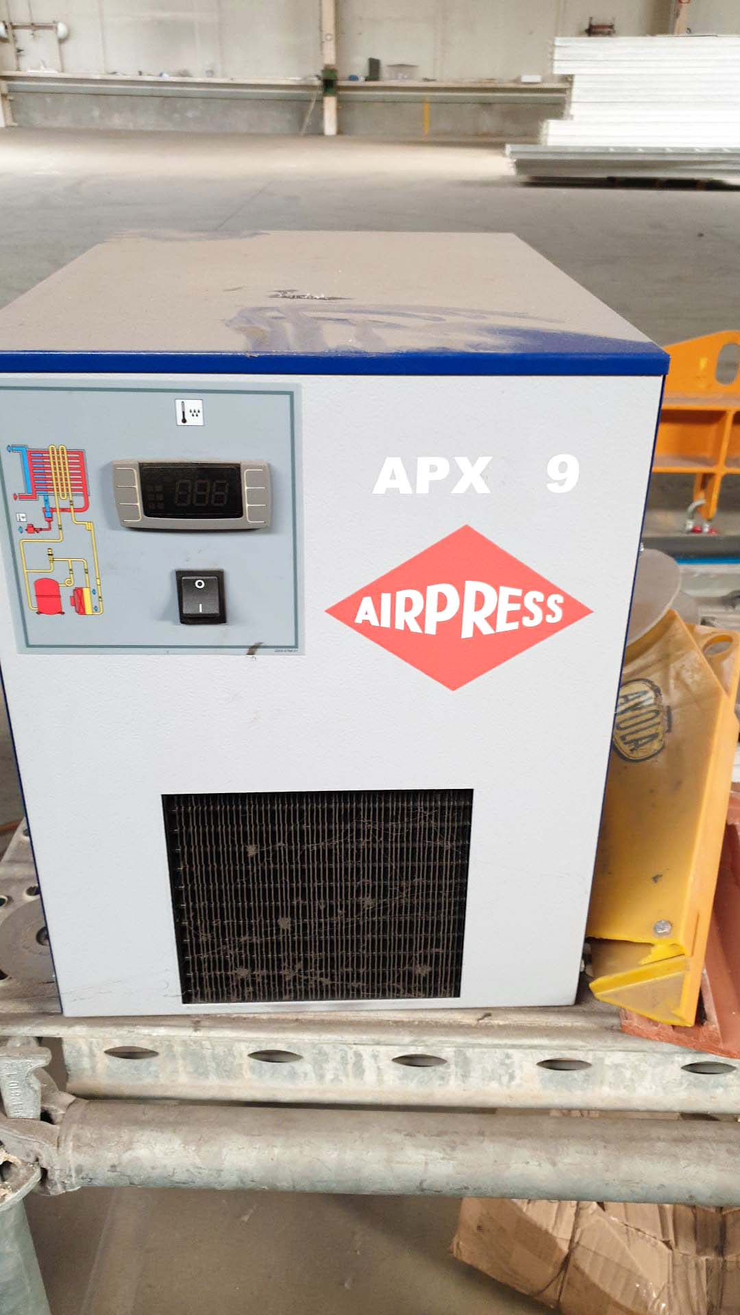 Used Schnell Prima 12 - Stirrup Bender