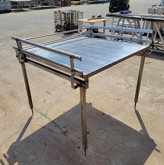 Used Table, Pack Off, Rectangular, 48" x 47", S/st #C744152