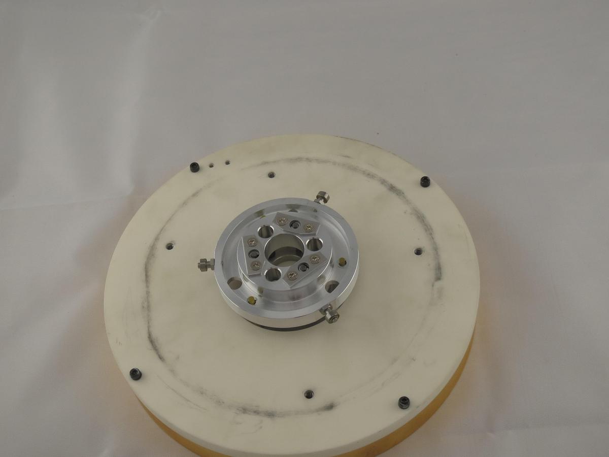 Used P8 Ambient Chuck, Gold With 3 pin Riser