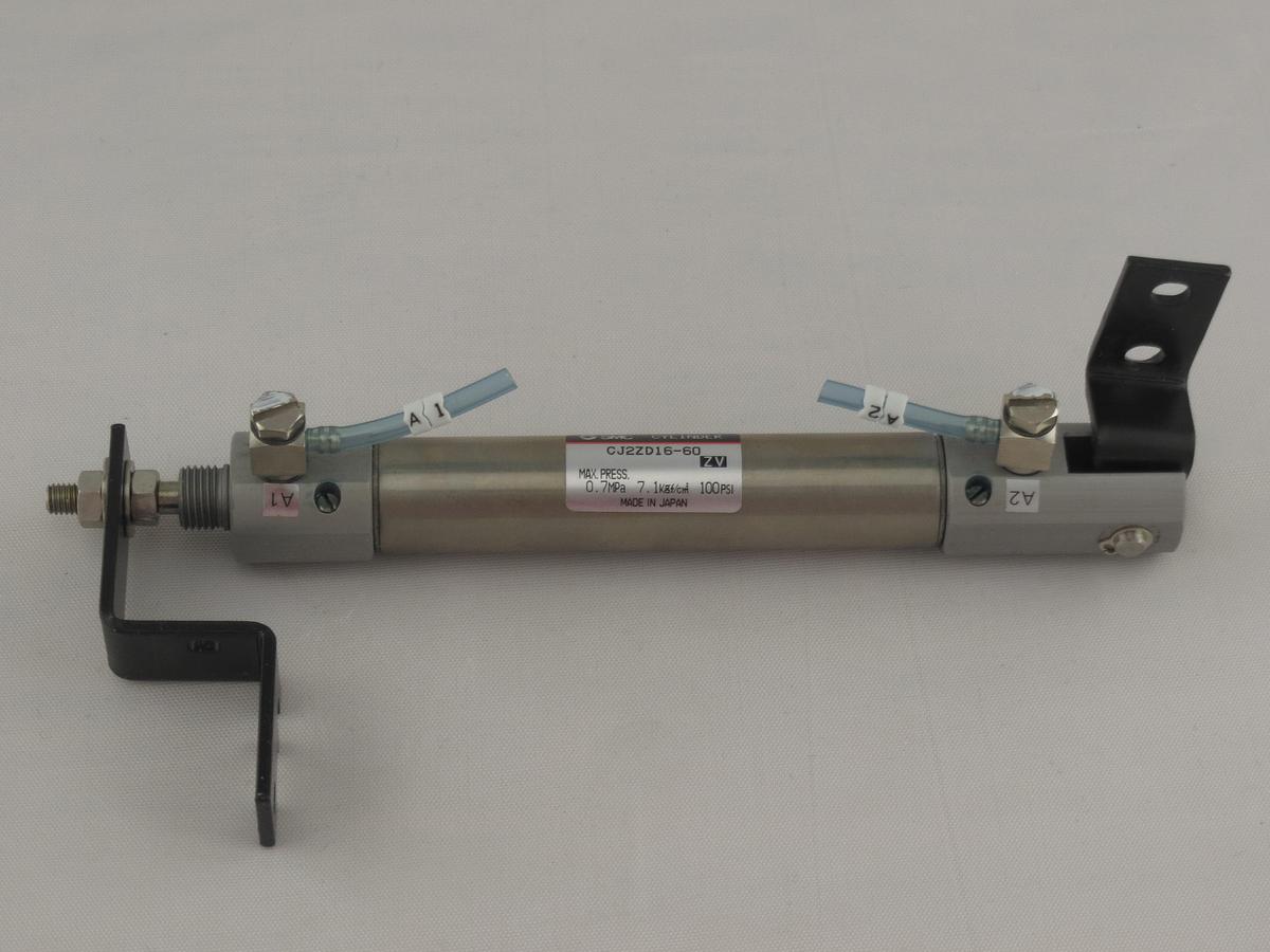Used Air Cylinder... CJ2ZD16-60   024-011428-1