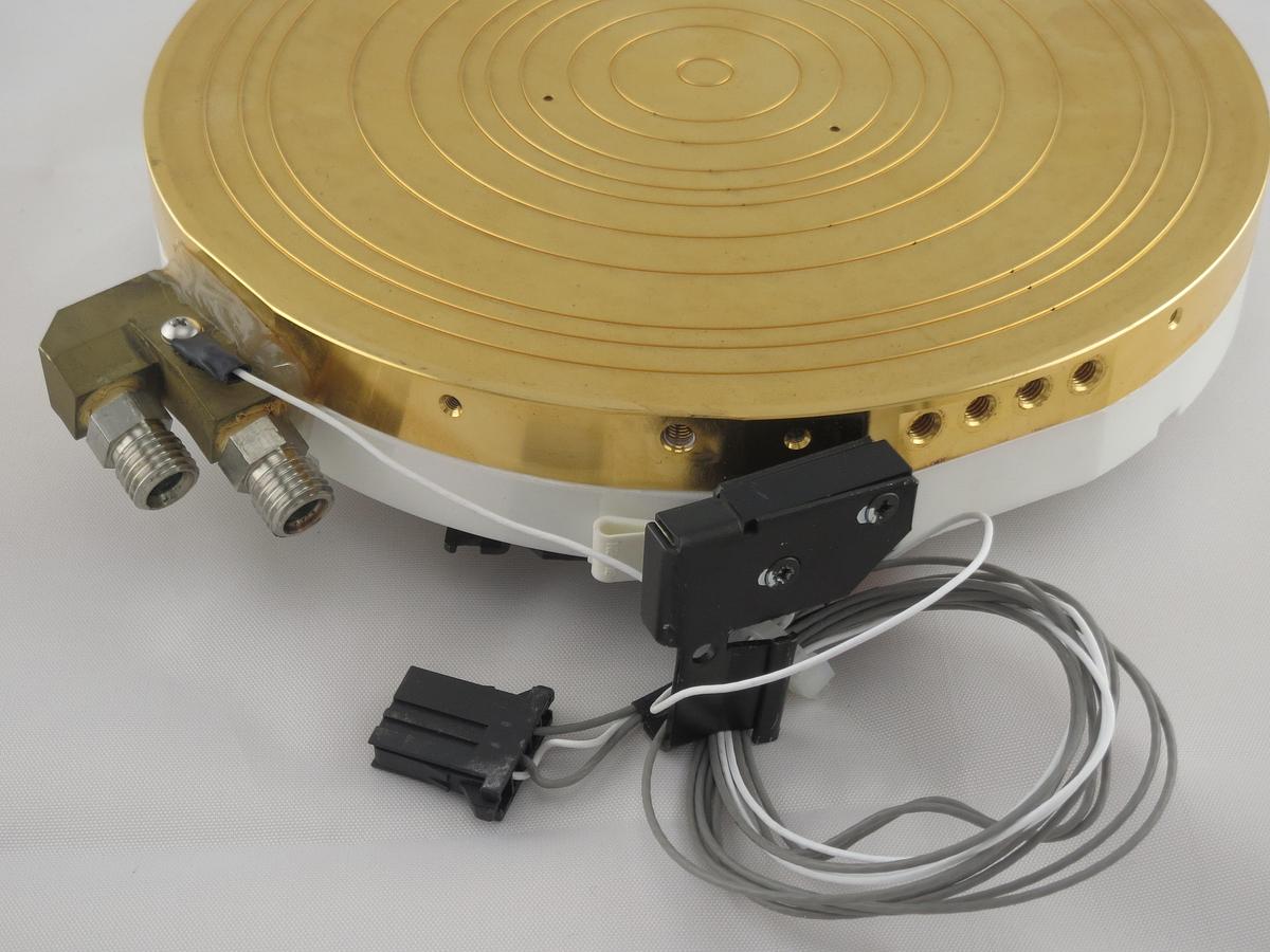 Used P8XL Ambient Chuck, Gold Without 3 Pin Riser