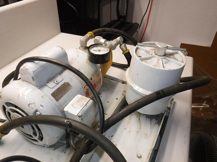 Used Motor Guard Corporation 3x21-0-2 Vacuum pump oil filtration unit