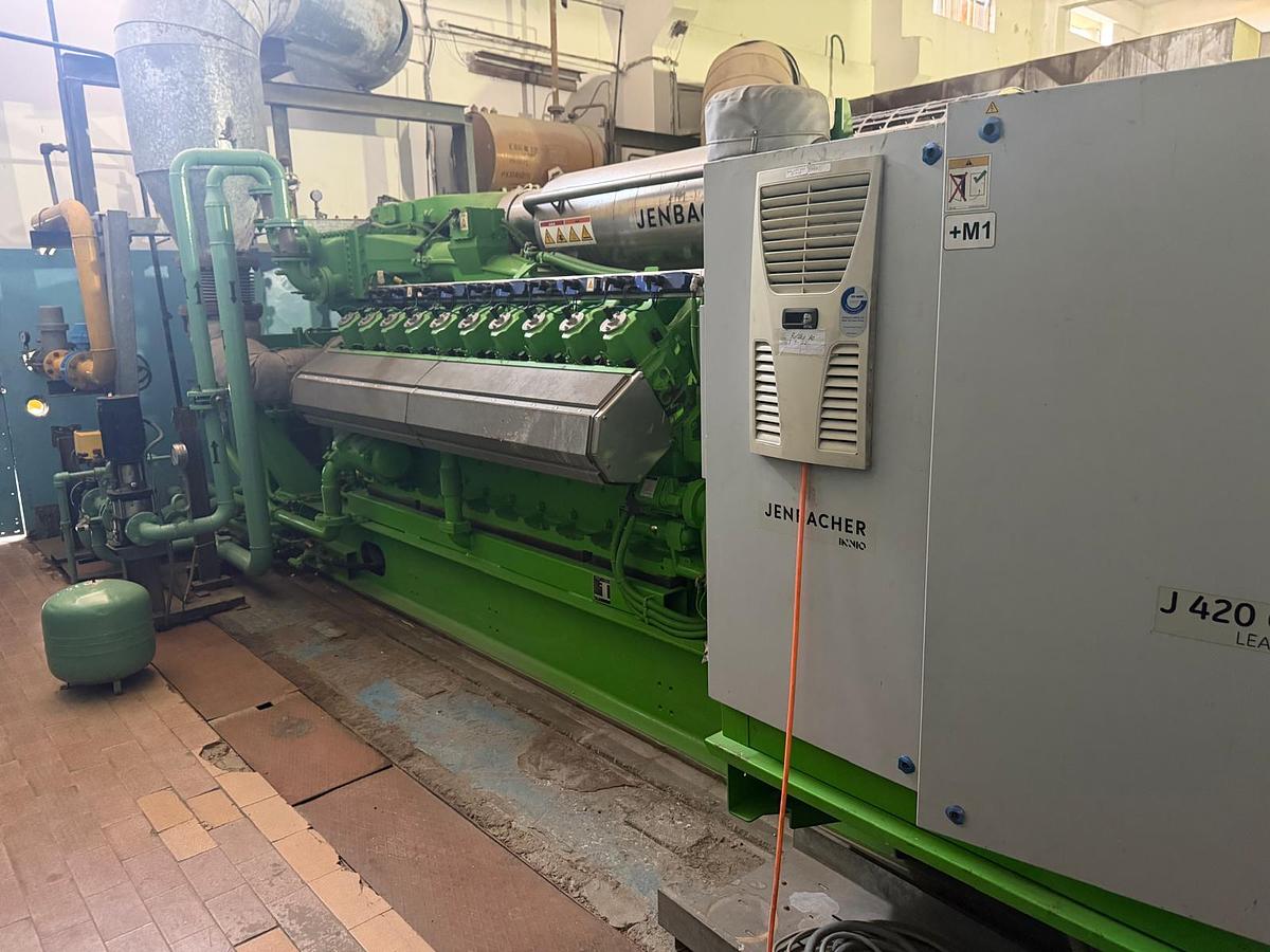 Used 2021 Jenbacher 1500 kW Gas Generating Set Jenbacher J420 GS-B05