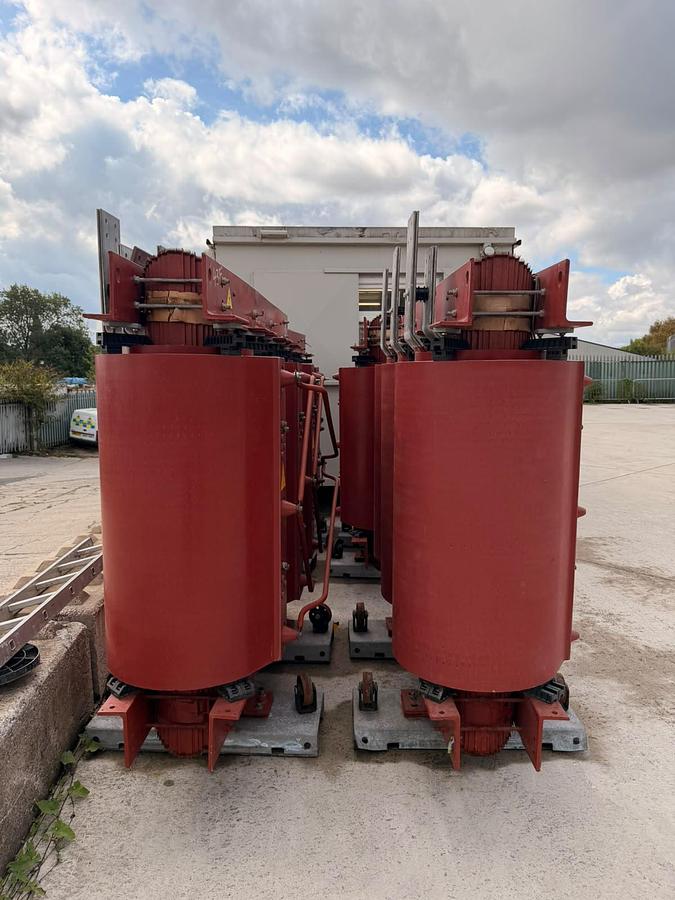 Used 1996 France Transfo TRIHAL 2.5 / 3.5 MVA Cast Resin Transformer 11–15 kV / 433 V