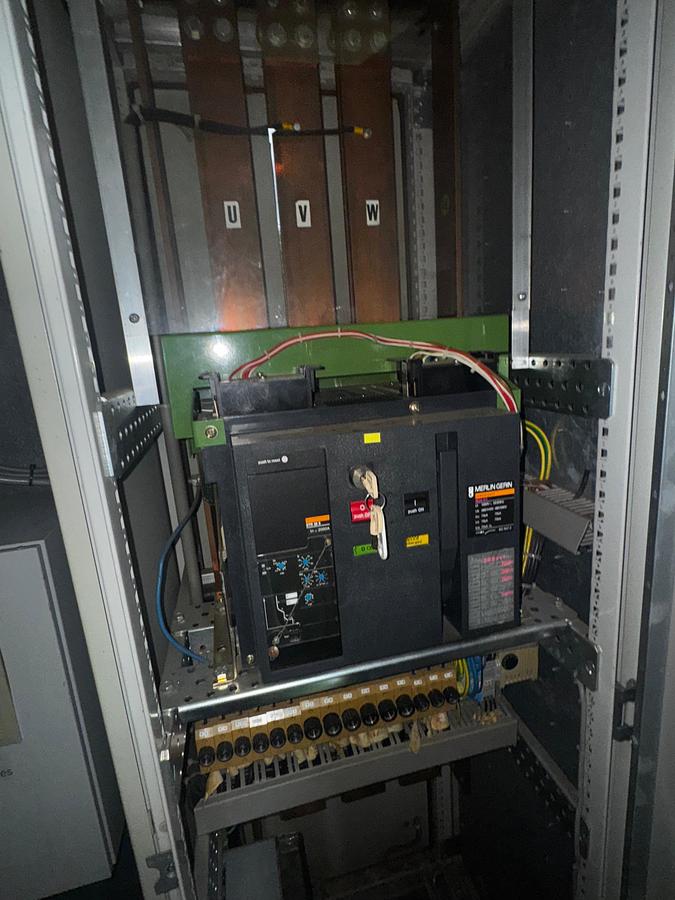 Used 1999 GE - Jenbacher 320 Containerized Genset - 1095kW