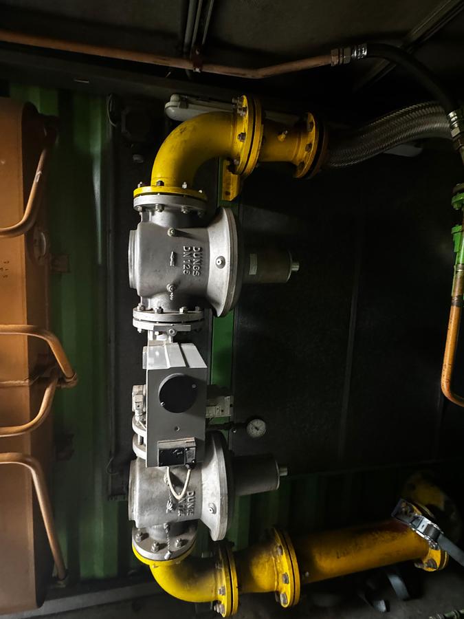 Used 1999 GE - Jenbacher 320 Containerized Genset - 1095kW