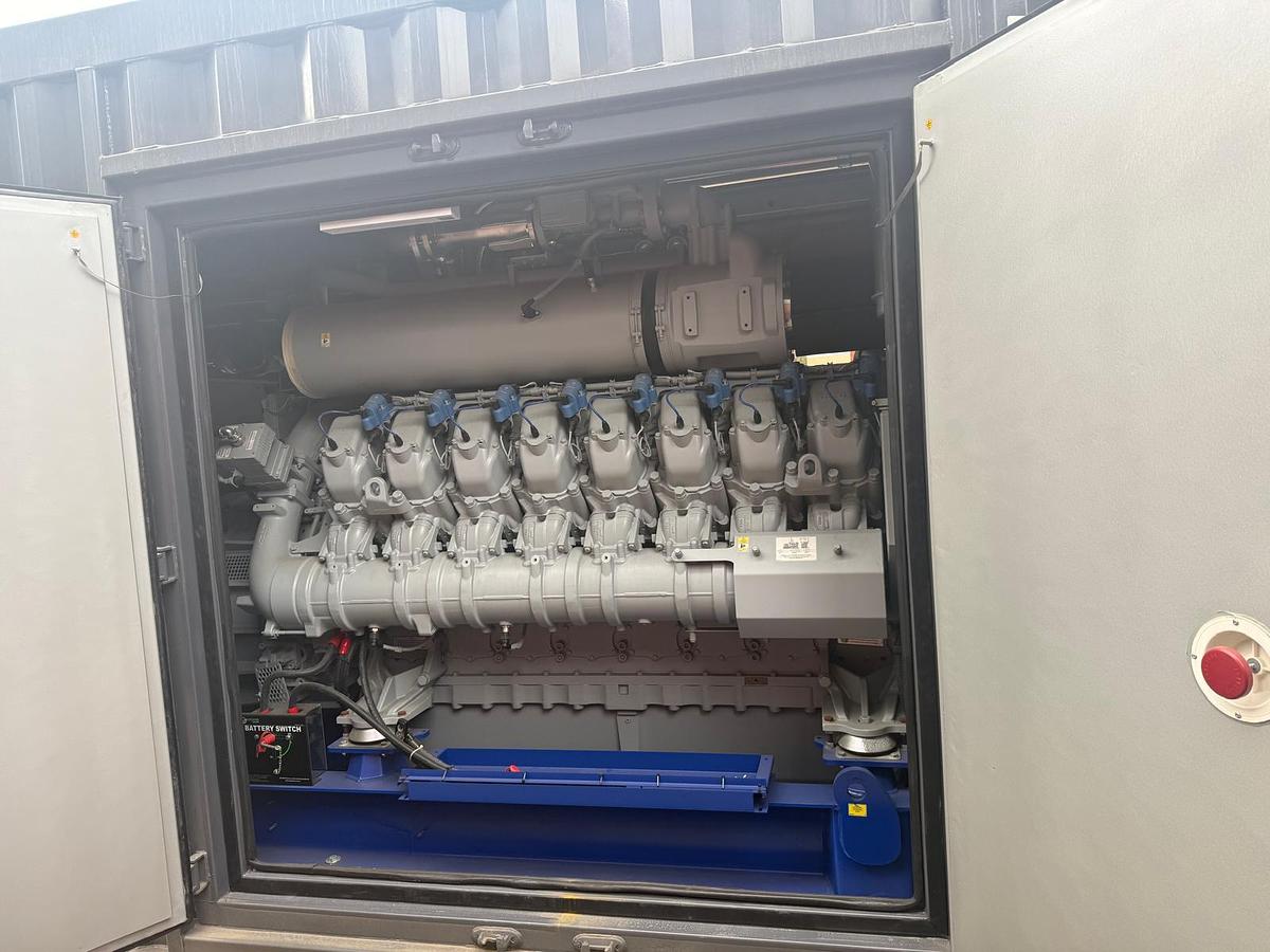 MTU 16V4000L64FNER Natural Gas Containerised Generating Set Complete Package