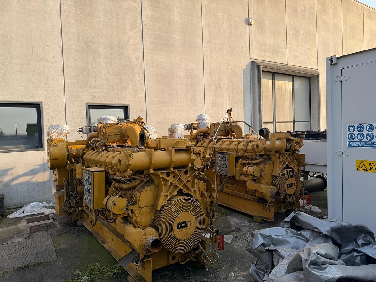 Used 2001 Caterpillar G3516A 1 MW Output Gas Generating Set