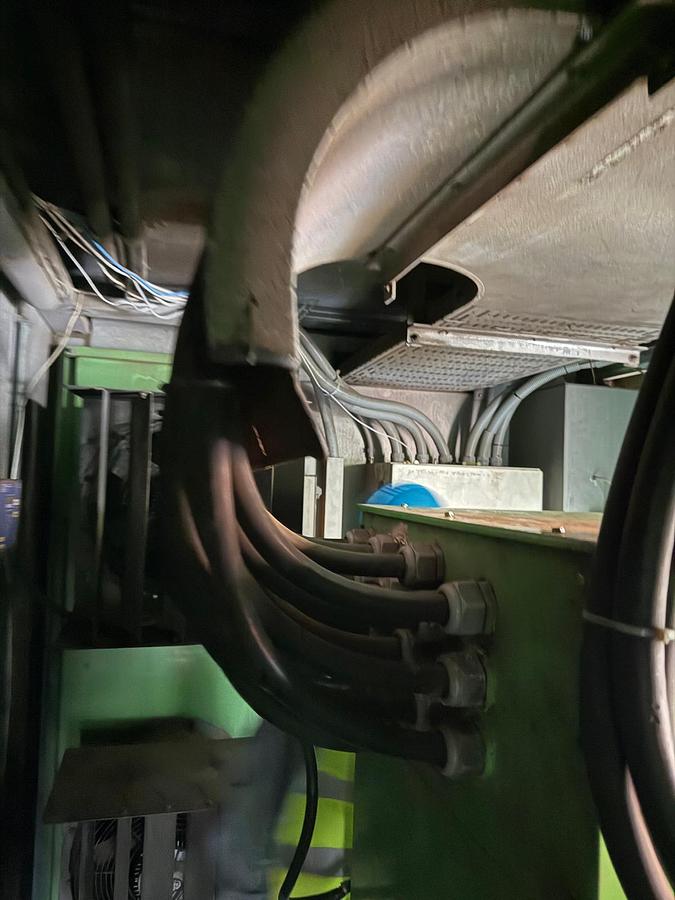 Used 1999 GE - Jenbacher 320 Containerized Genset - 1095kW