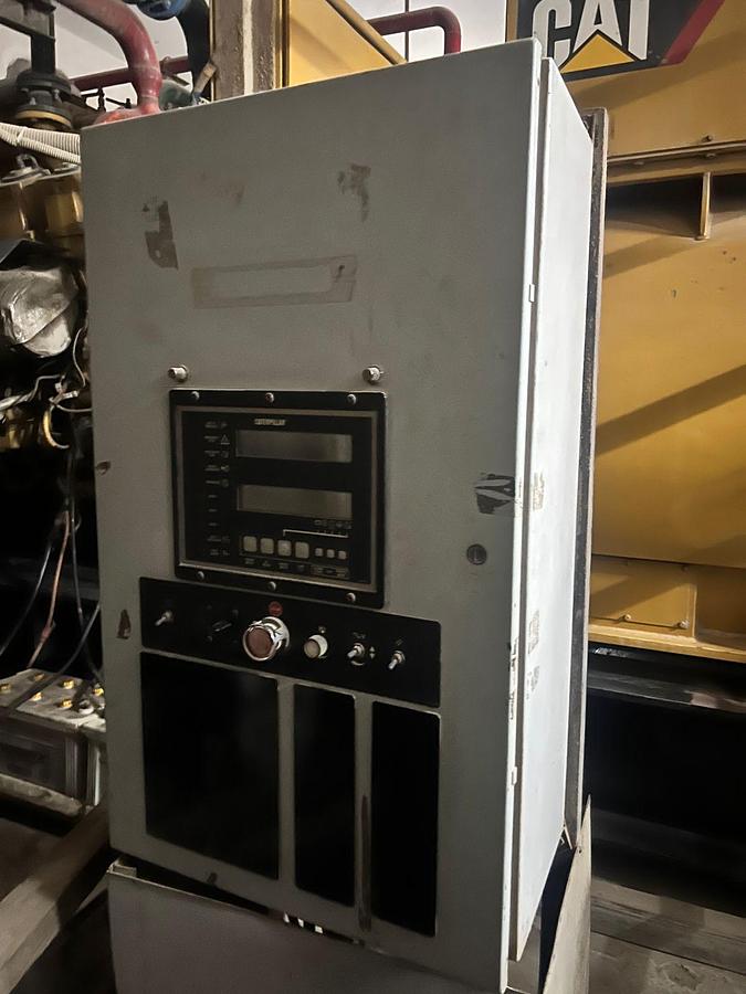 Used 2013 Caterpillar G3520E Gas Generator 2MW