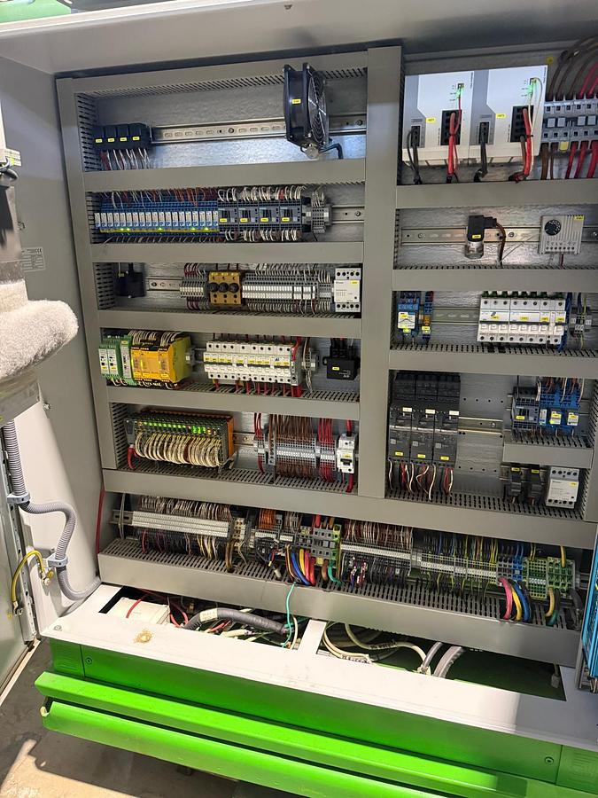 Used 2022 Jenbacher INNO 2 x J616 GS-J101 Natural Gas Generating Set 2.7MW Very Low Hours