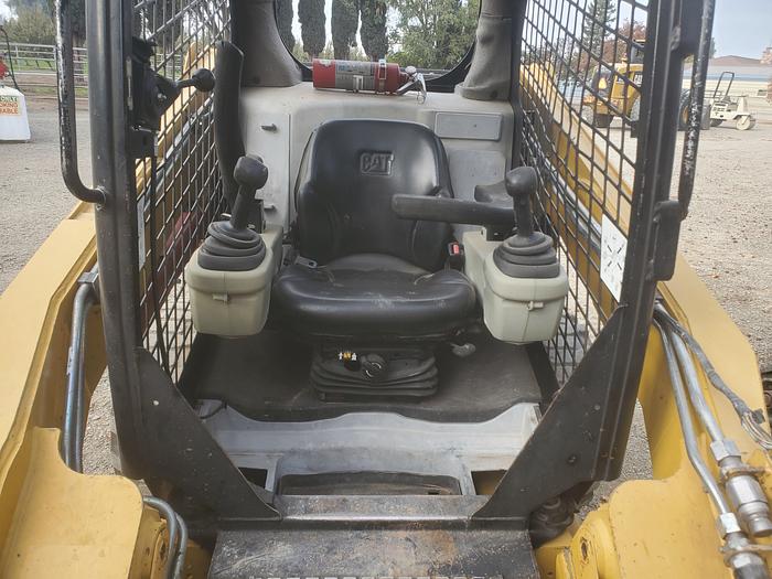 Used 2007 CAT 256C