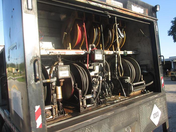 Used 2006 International 4300 Fuel and Lube Truck