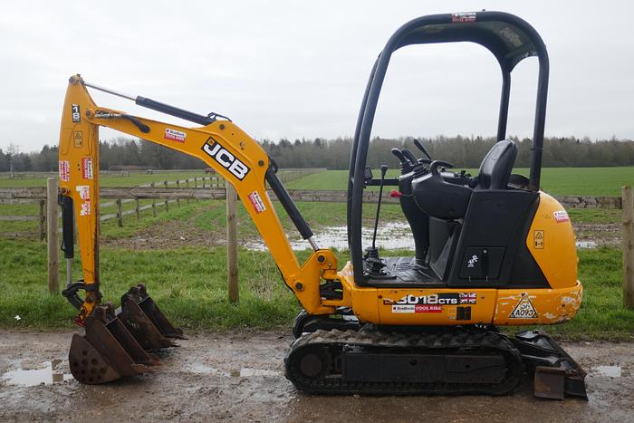 Used 2016 JCB 8018 CTS