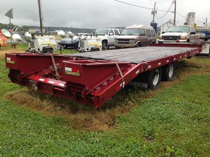 Used 2001 Townmaster T24 Flatbed Trailer