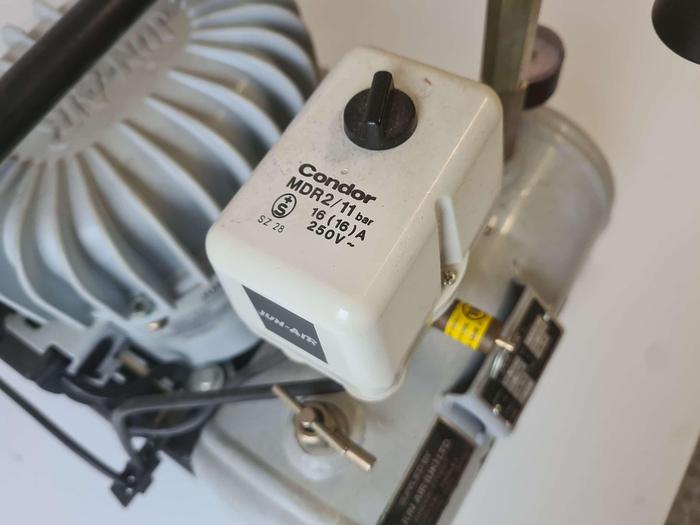 Used Jun-Air 6-J Mini Air Compressor