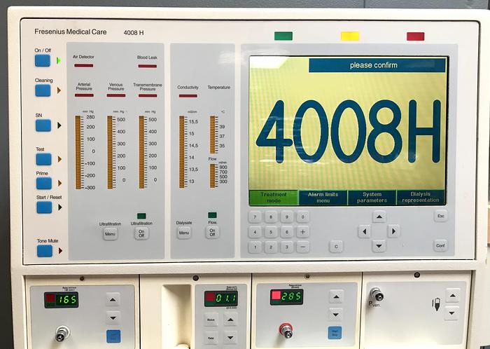 Gebraucht  Fresenius Medical care 4008H Dialysegeräte