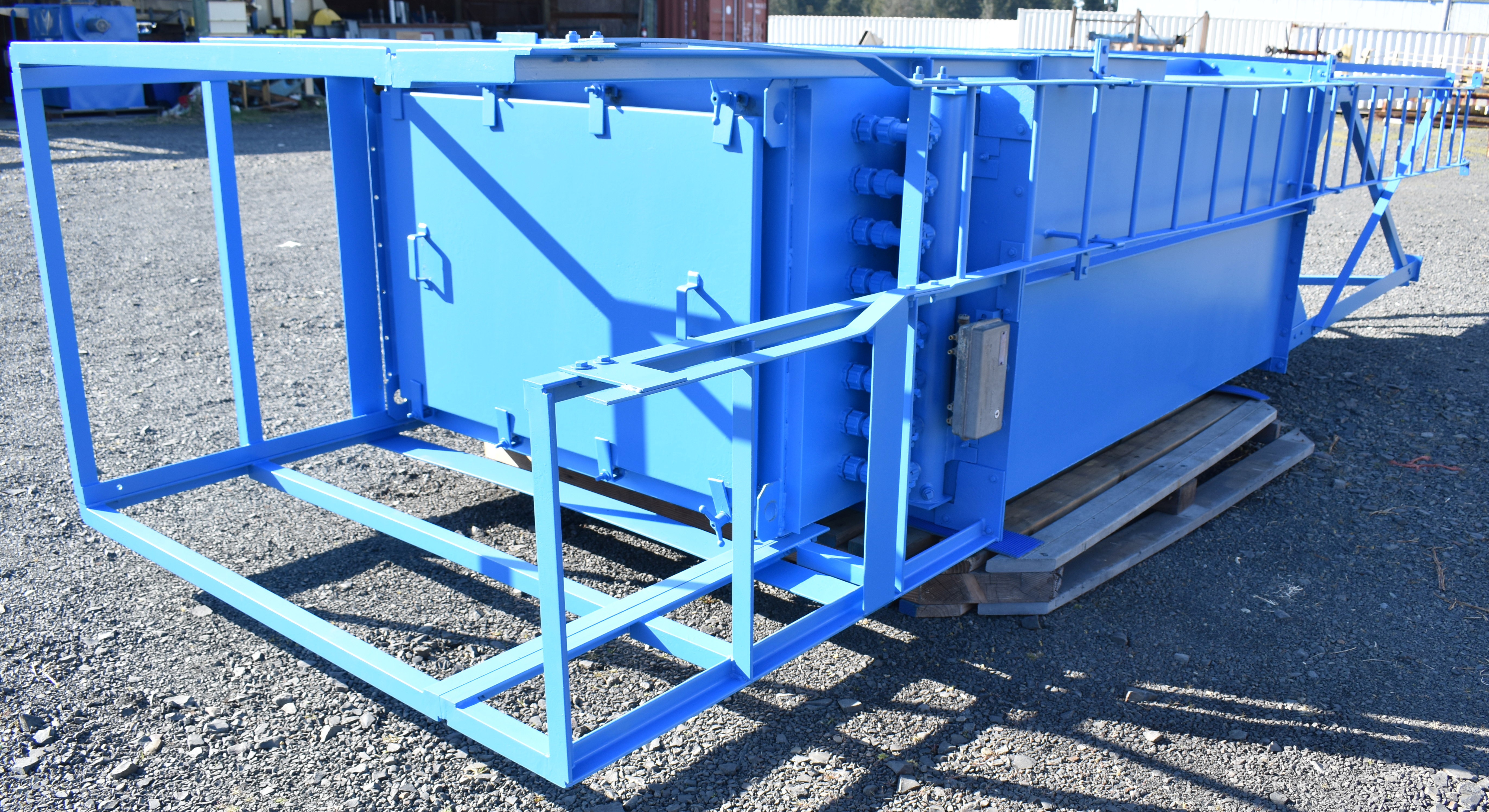 Used used Torit Donaldson 48 filter bags dust collector, 30HP fan,