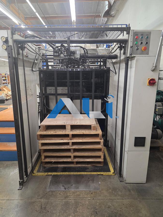 Used 2005 Yawa TYM1050S DIe Cutter