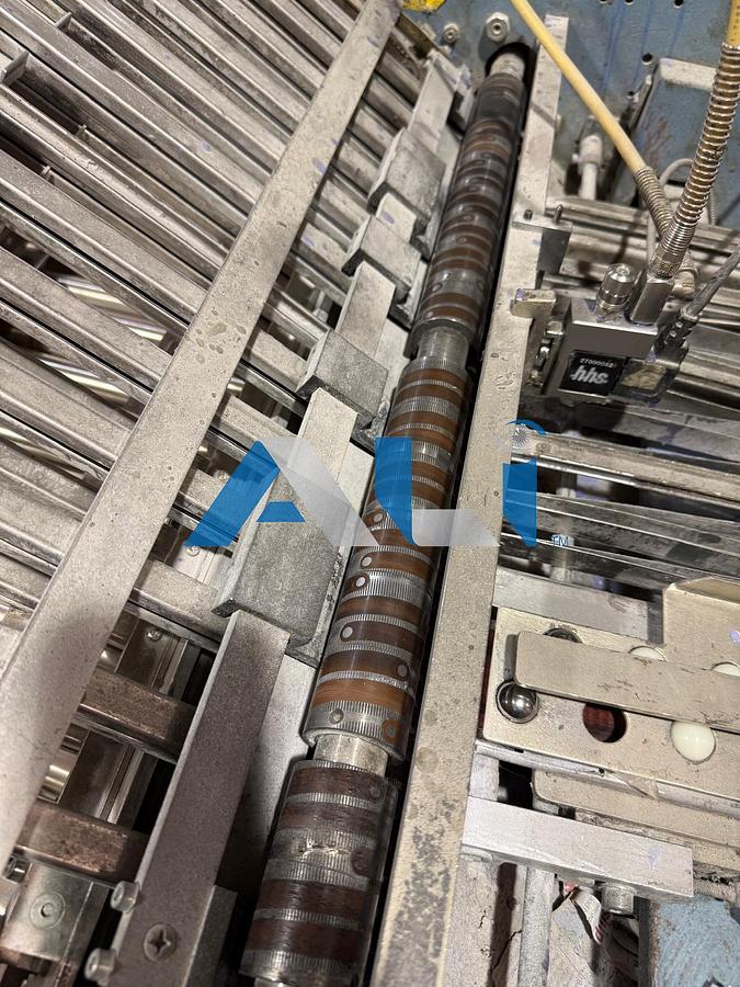 Used MBO B26-C with Right angle and HHS Glue system