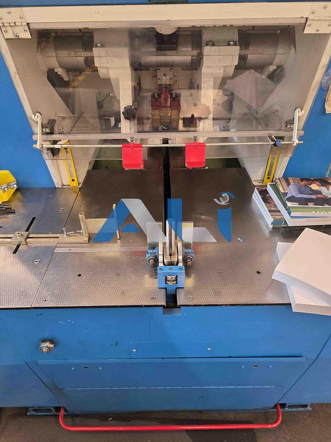 Used 2000 Vijuk Hydromat SLIIIM-900 3 Knife Trimmer