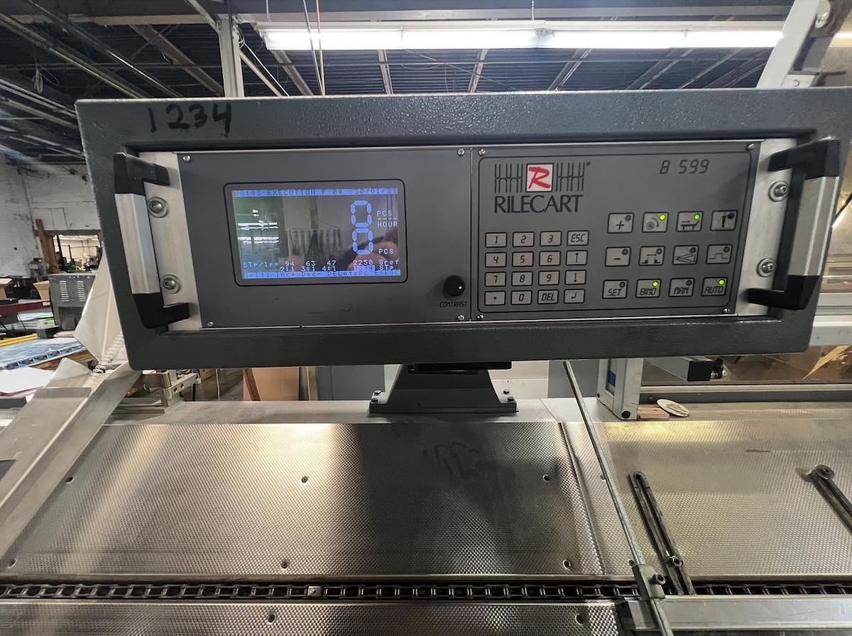 Used 2008 Rilecart B5999 book binding machine