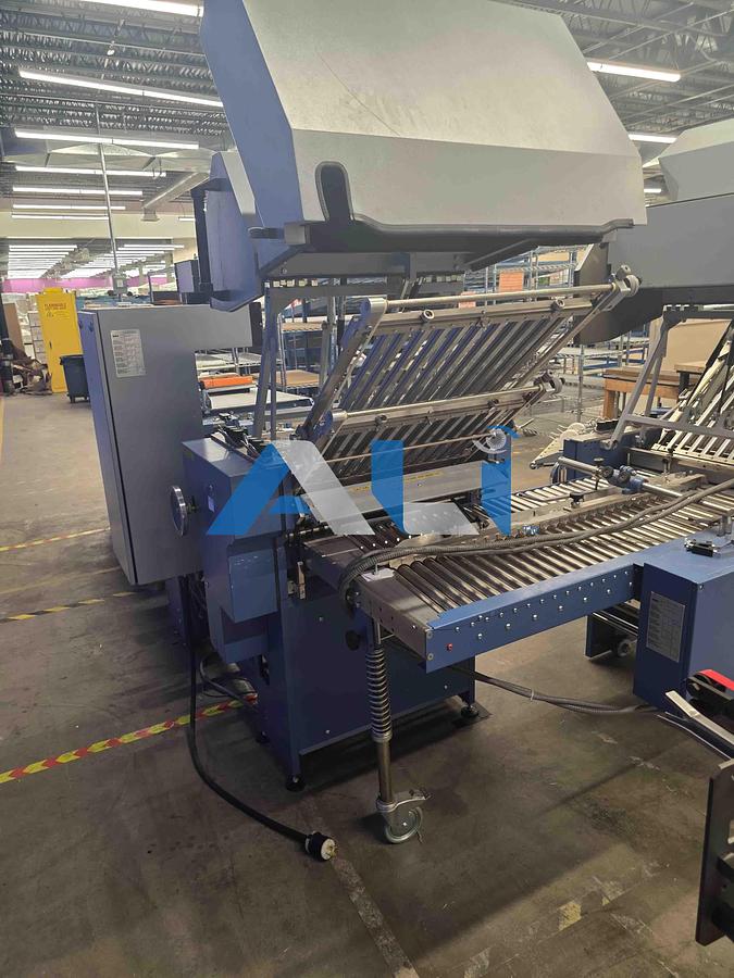 Used 2004 MBO B21 Continuous Feed Folder with Right Angle