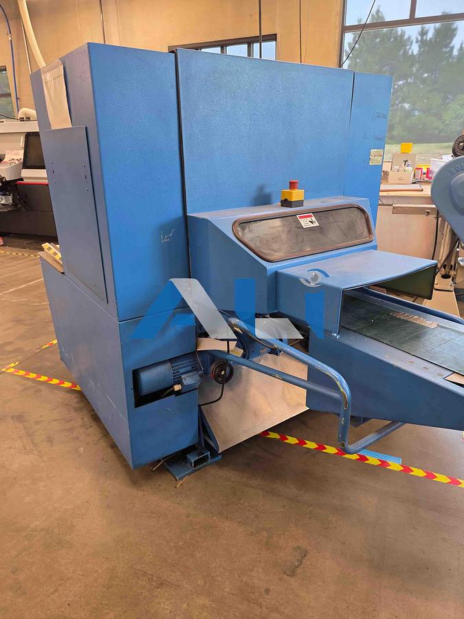 Used 2000 Vijuk Hydromat SLIIIM-900 3 Knife Trimmer