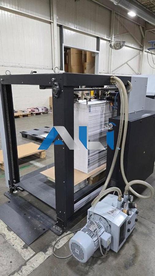 Used 2019 Horizon AFC-746 Folder with Horizon PF 53 Stacker