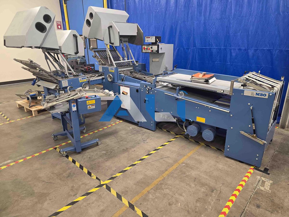 Used 2004 MBO B21 Continuous Feed Folder with Right Angle