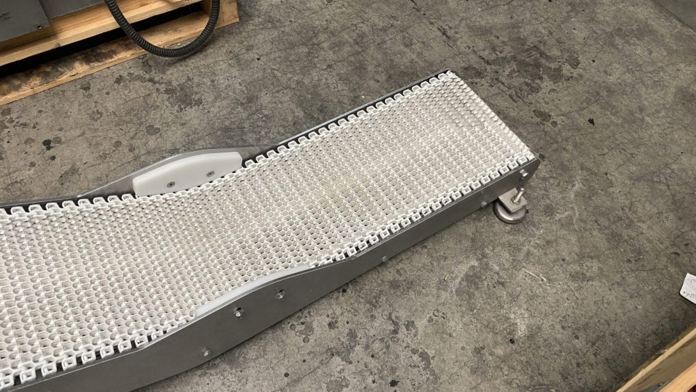 Used Loma metaldetector on incline belt