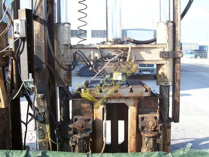 Usato Pressa idraulica LAKER mod. PC 50