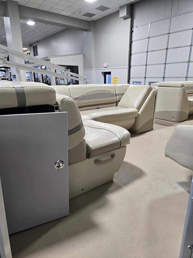 Used 2016 Cypress Cay Seabreeze 250