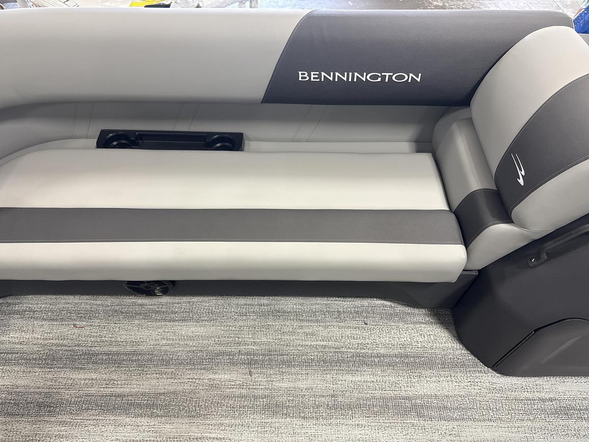 2027 Bennington 20SL