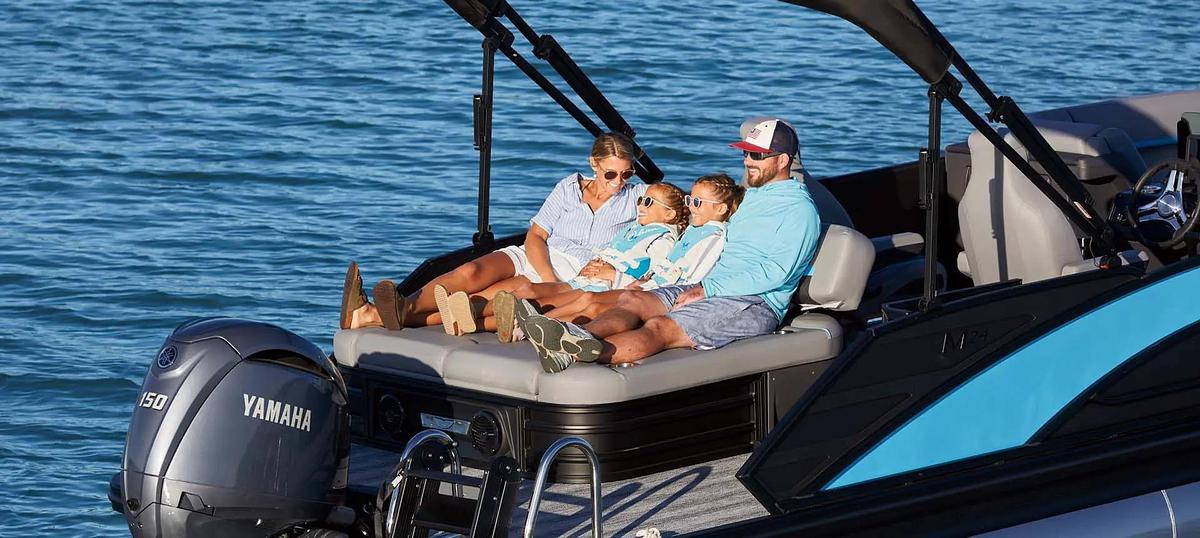 2026 Bennington M Line