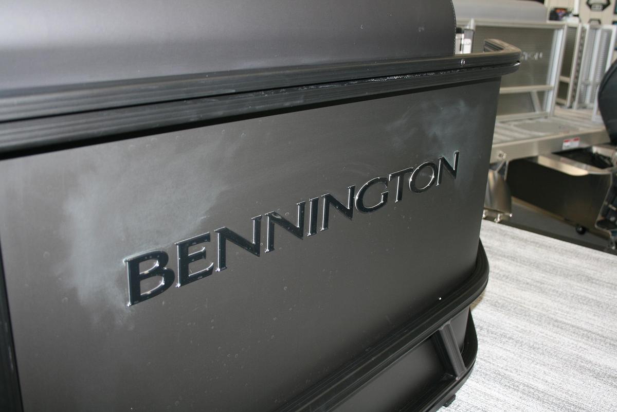 2026 Bennington 21SLSF