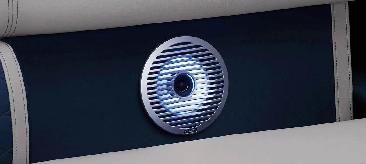 2026 Bennington L Bowrider Line