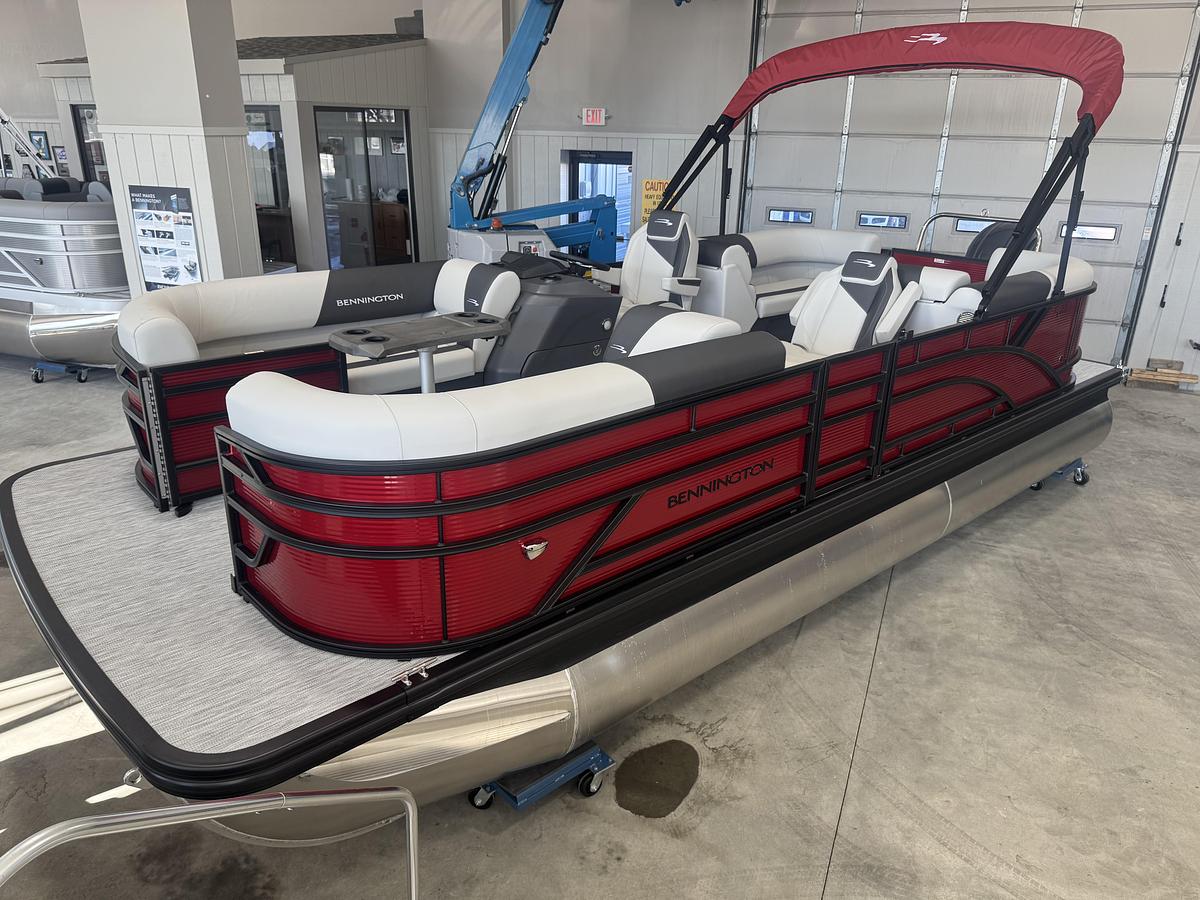 2026 Bennington 22SSRSE