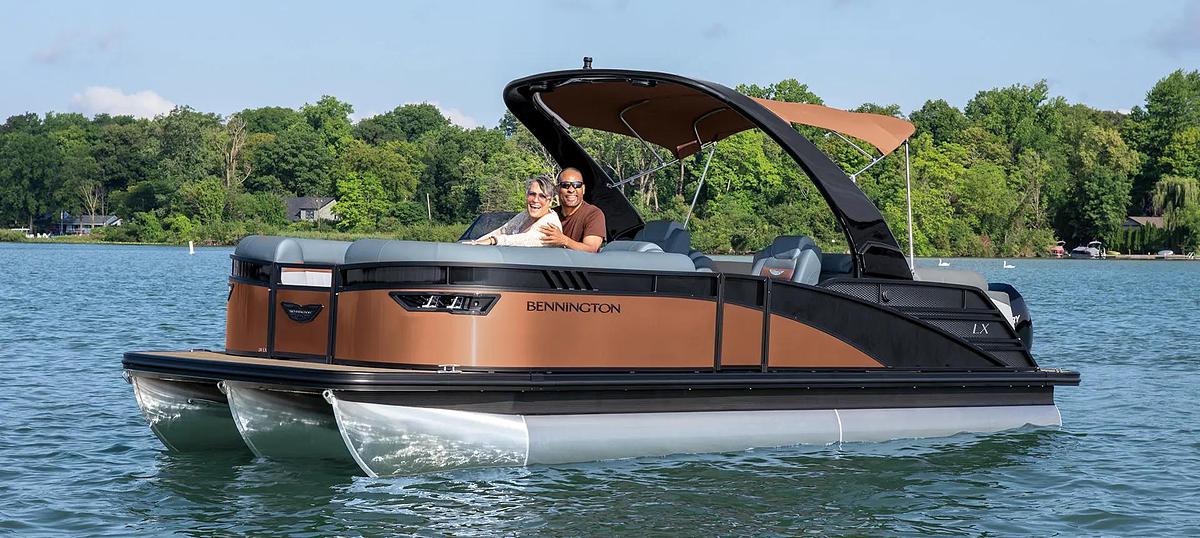 2026 Bennington LX Sport Line