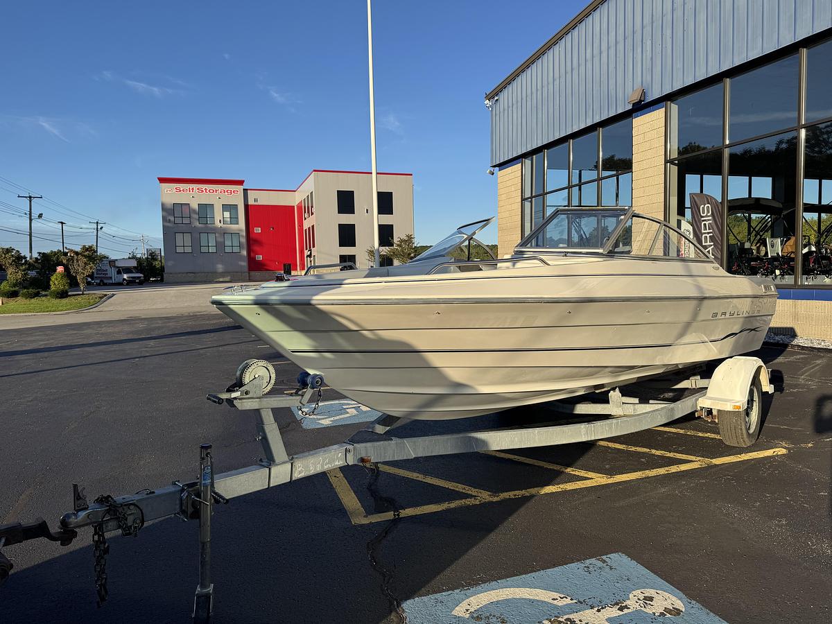 Used 2001 BAYLINER 1950