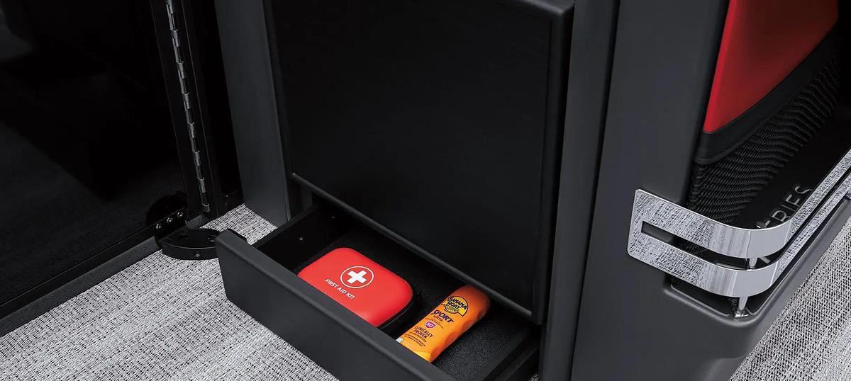 2026 Bennington M Line