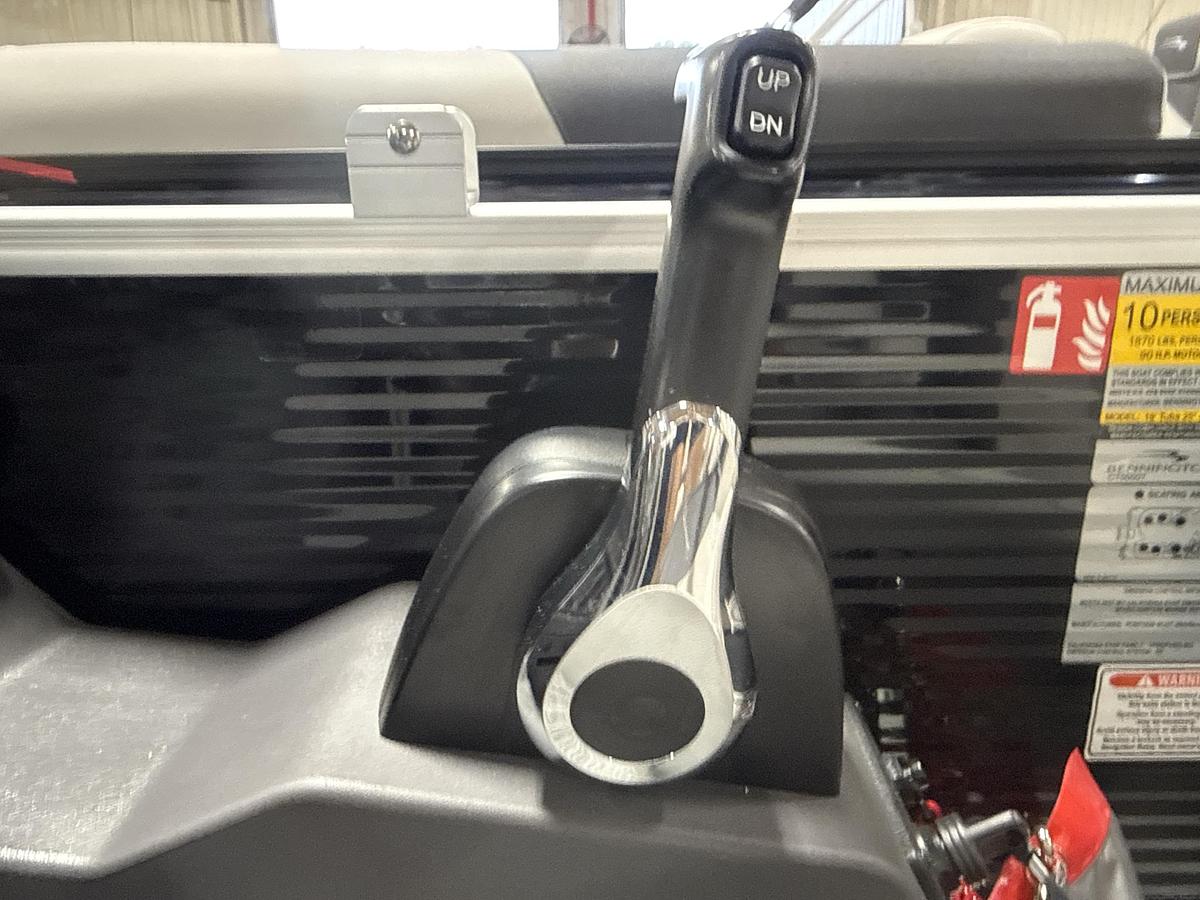 2027 Bennington 20S1SR W/Yamaha 90HP