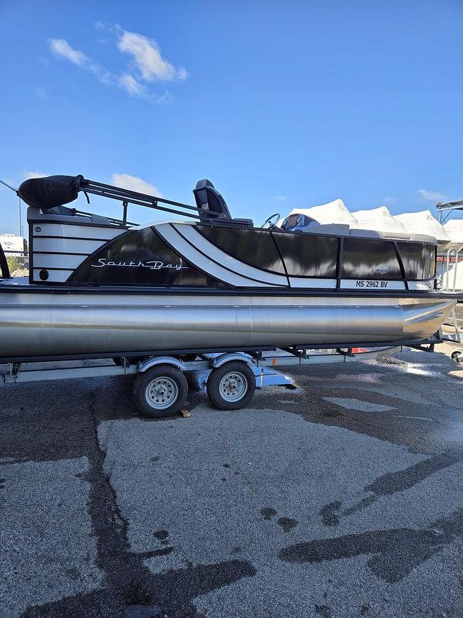Used 2023 SOUTHBAY 521 CR 2.75 Tri-toon