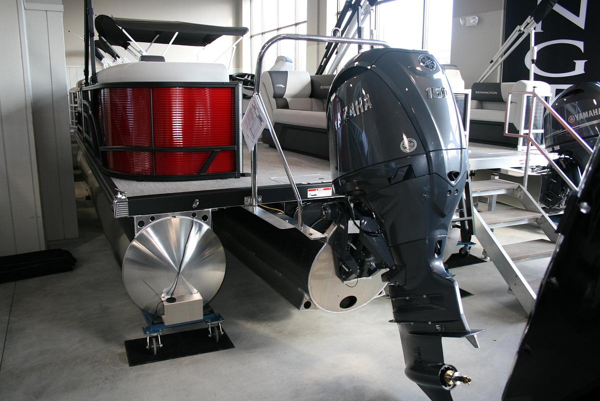 2026 Bennington 22SSRSE