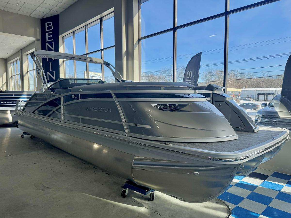 2026 Bennington 25QSBWSF