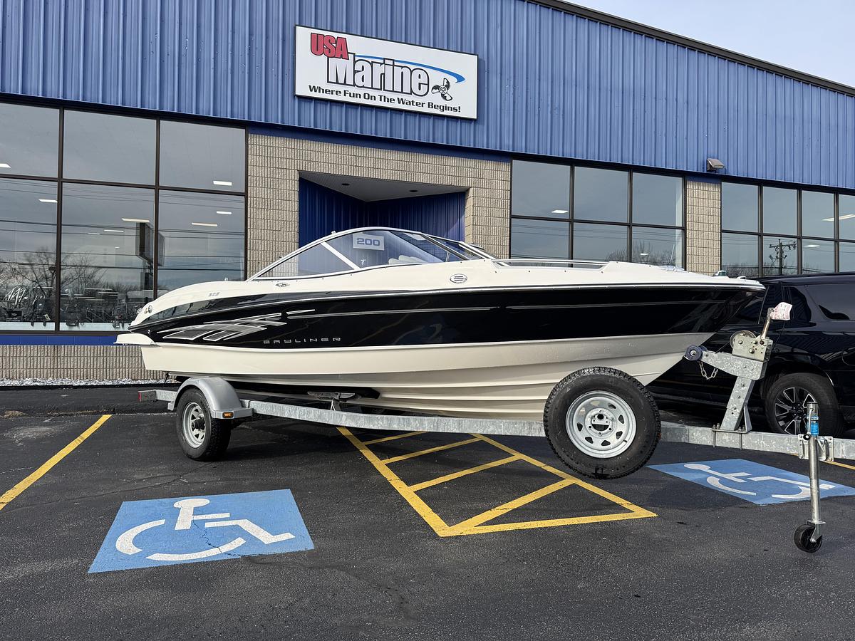 Used 2008 Bayliner 205 