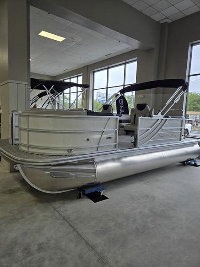 2026 South Bay 220RS LE Rear Seating 25"