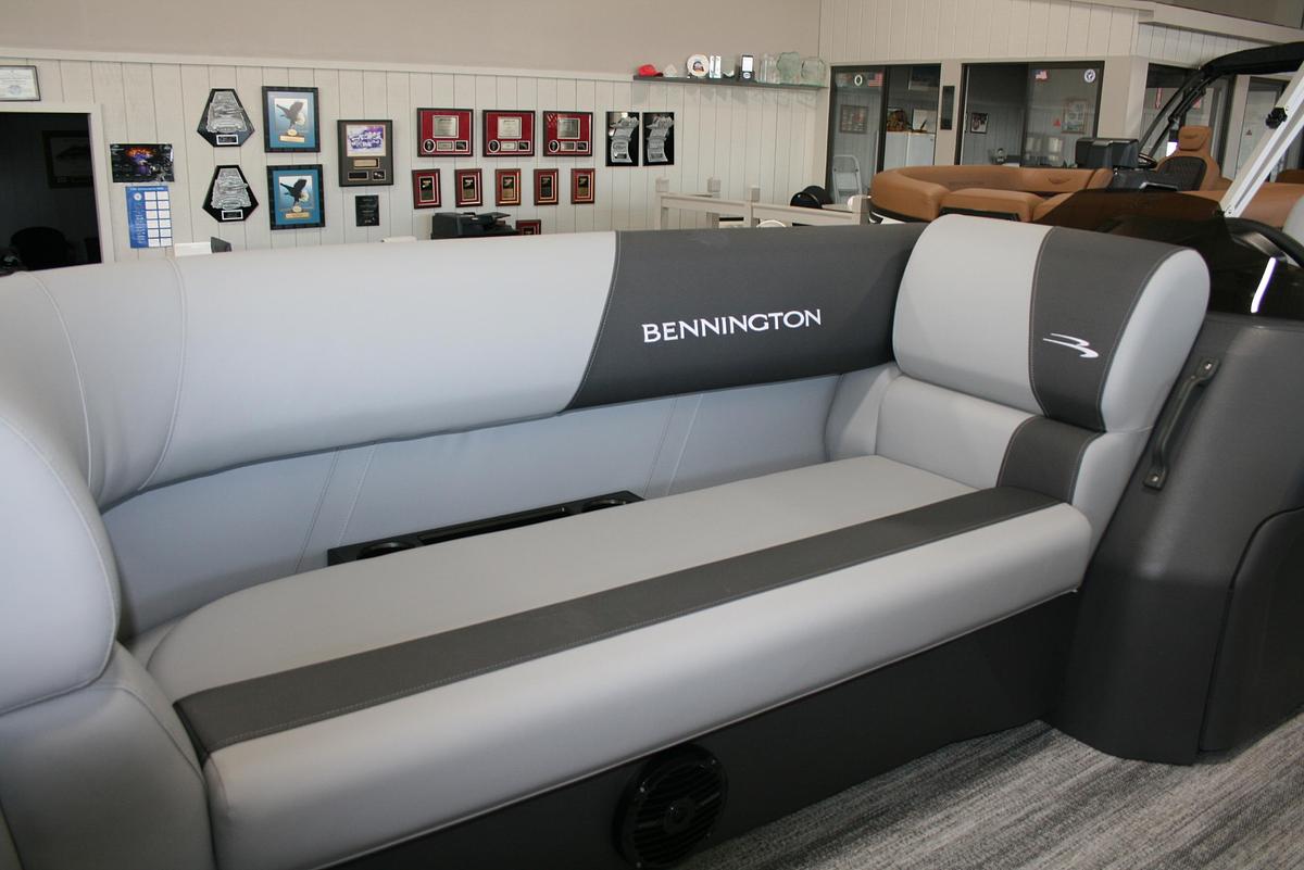 2026 Bennington 188SL